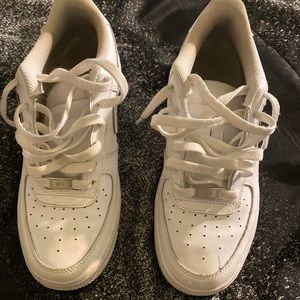 Nike white air force 1